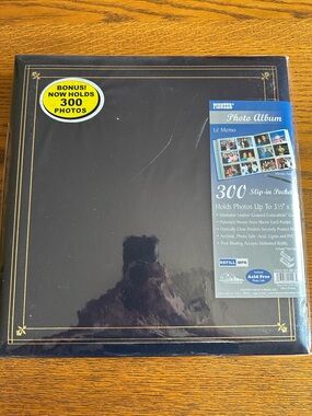 PIONEER Black Photo Album with Gold Trim